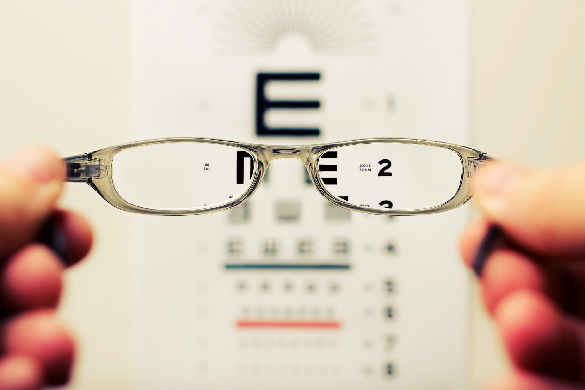 Cómo saber si necesitas lentes